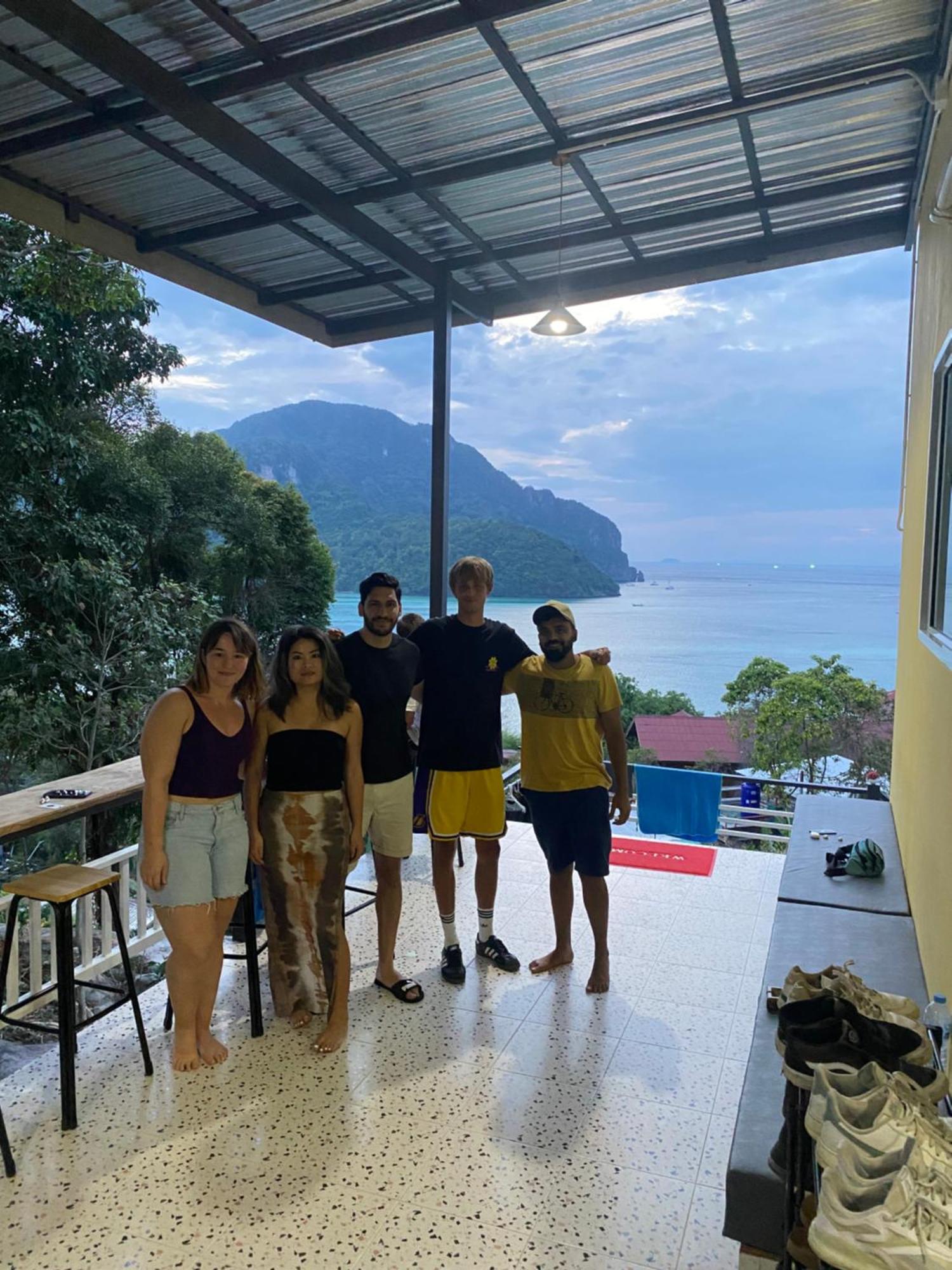 The View Hostel Phi Phi Don Exterior photo